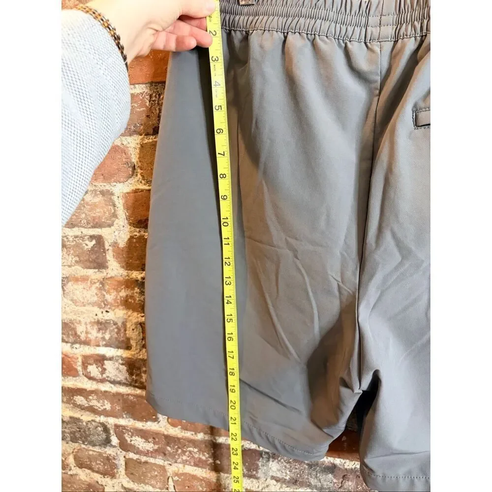 BANANA REPUBLIC • Grey Athletic Shorts • Men’s Size L
